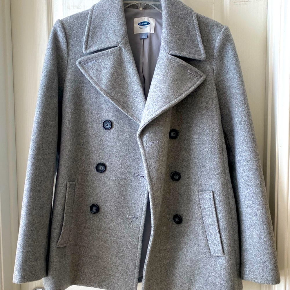 Women’s gray Old Navy pea coat, size M